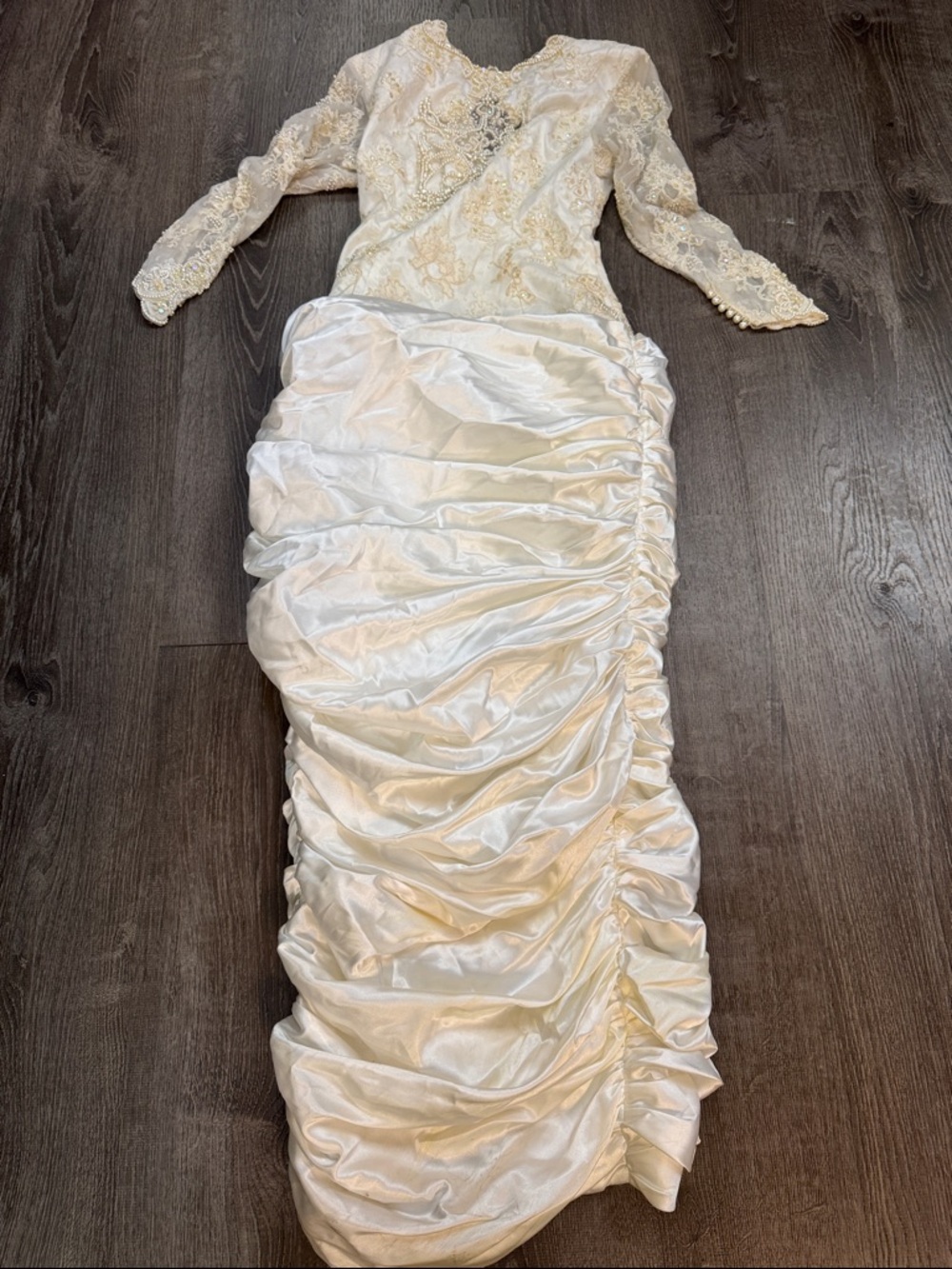 Elegant Vintage Ivory Lace, beaded, and Ruched Satin Wedding Dress